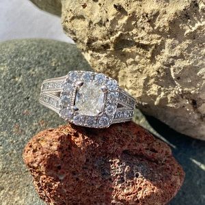 Neil Lane 2.80cttw Cushion Diamond Engagement Ring